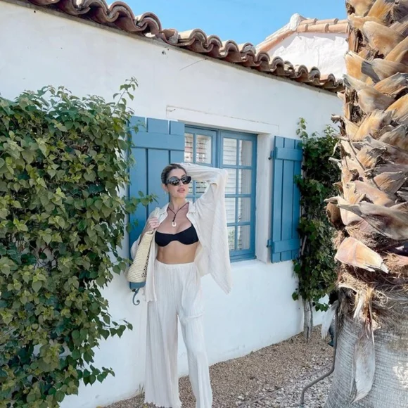 L*Space Tori Bikini Top Black - Picture 10 of 13